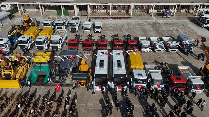 Büyükşehir Hizmet Filosunu 170 Yeni Araçla Güçlendirdi 7 Buyuksehir Hizmet Filosunu 170 Yeni Aracla Guclendirdi 1