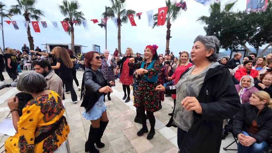 Kumbahçe'de Nar Tugan Şenliği 9