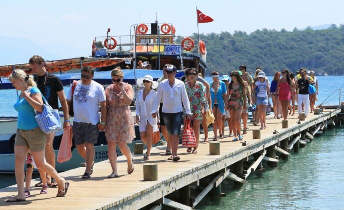 Muğla 2025 yılında 3 milyon 461 bin yabancı turist ağırladı 7 AE7B7913 B136 4A4B 80E0 AFE538C93478 scaled e1768818696218