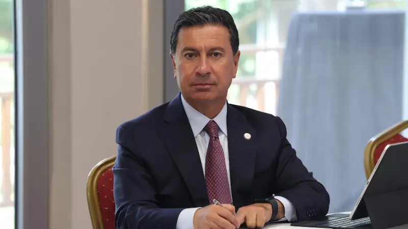 Ahmet Aras Turkiyenin En Cok Konusulan Belediye Baskanlari Arasinda