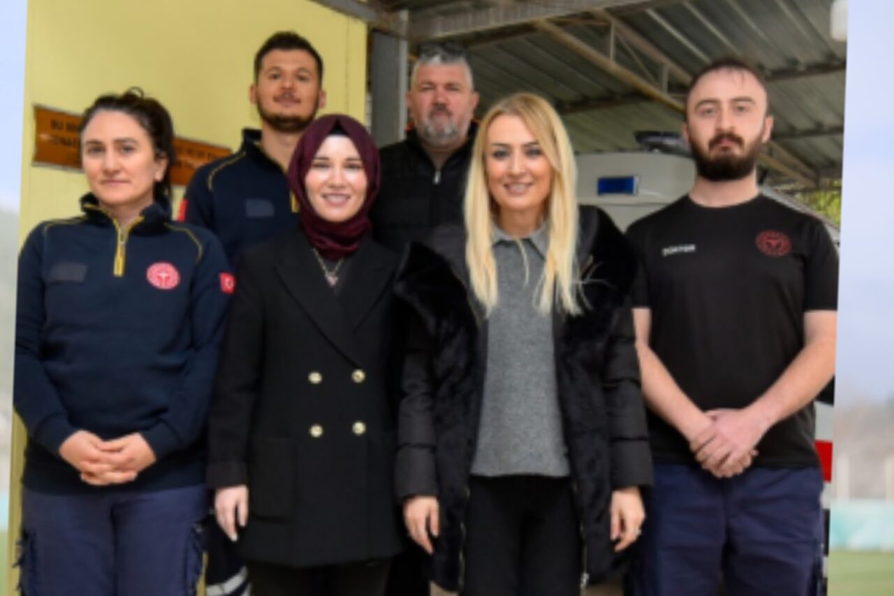 Yeni ambulanslar istasyonlara teslim edildi. 6 SIPAY BODRUM FK 1 scaled
