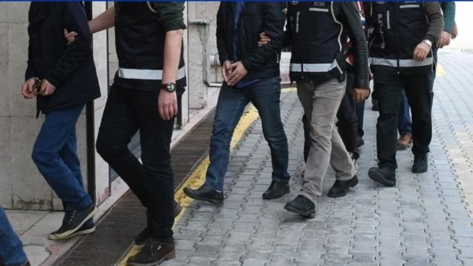 Muğla dahil 9 ilde eş zamanlı operasyon! 3 milyon TL’lik vurgun 11 sahte ilanlarla milyonluk vurgun 19 ilde es zamanli operasyon e1769071181962