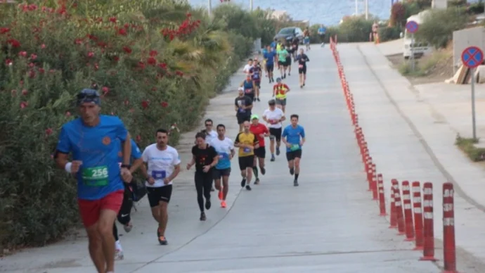 Bodrum'da Pazar Günü Bu Yollar Trafiğe Kapalı Olacak! 19 bodrumda ultra maraton kosuldu h135072 fd3f6 e1770971824894