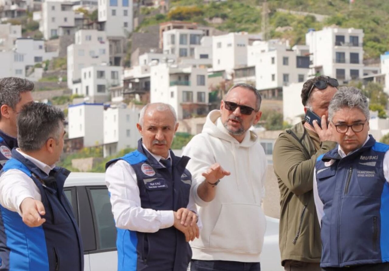 Devam eden altyapı yatırımlarını yerinde inceledi 15 FB IMG 1774623377614 scaled