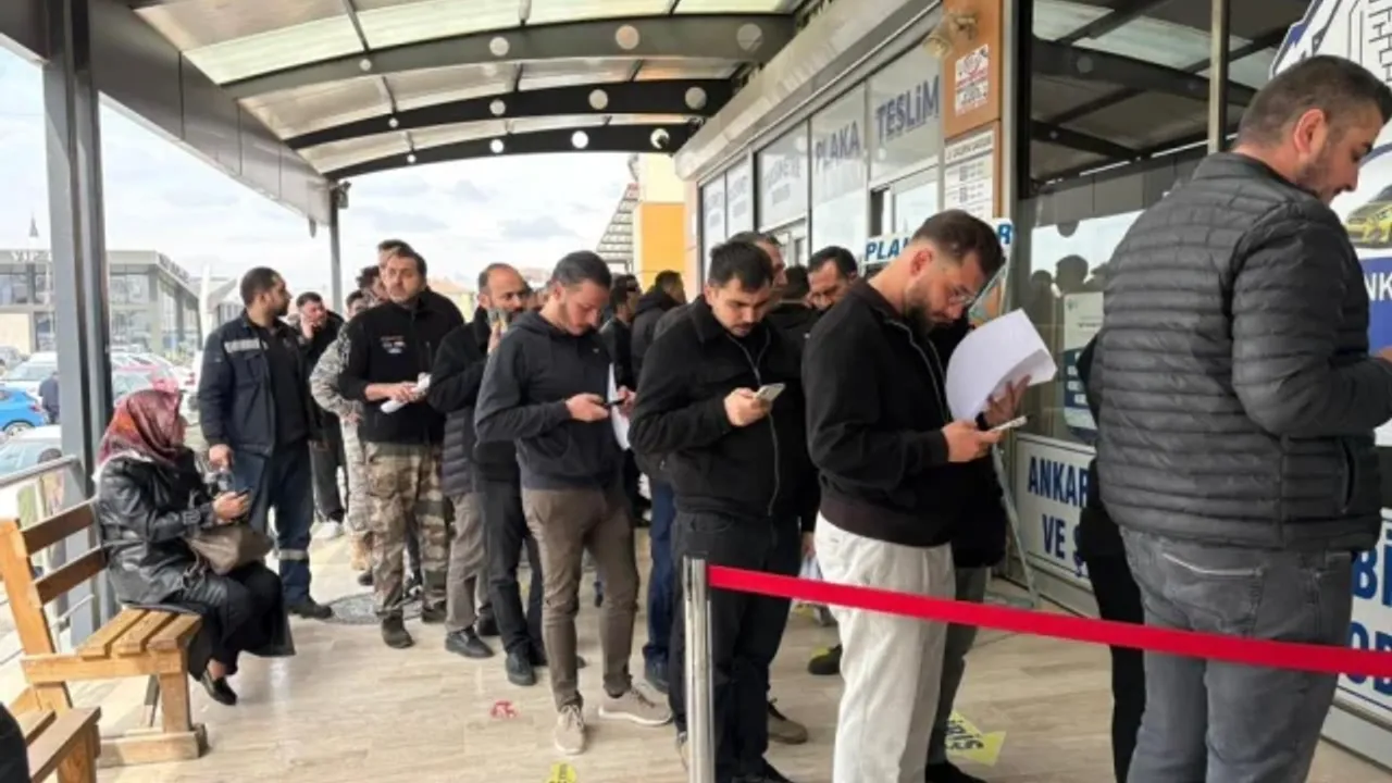 cezayi duyan arac suruculer solugu sirada aldi 19630678 4304 m