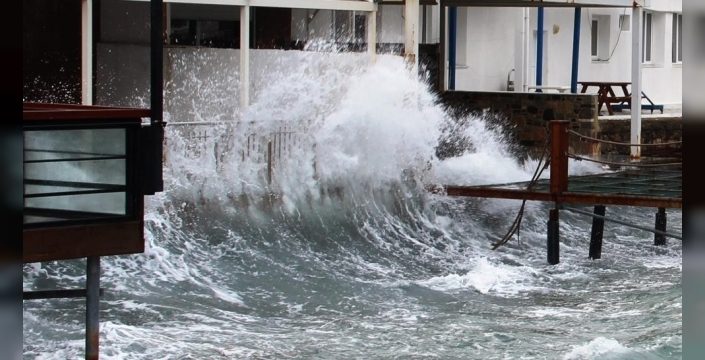 ege de firtina alarmi meteoroloji den denizcilere sahile cekilin uyarisi 1769872001