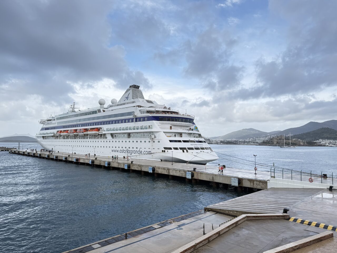 Bodrum Cruise Port Astoria Grande ile sezonu açtı 16 3 scaled
