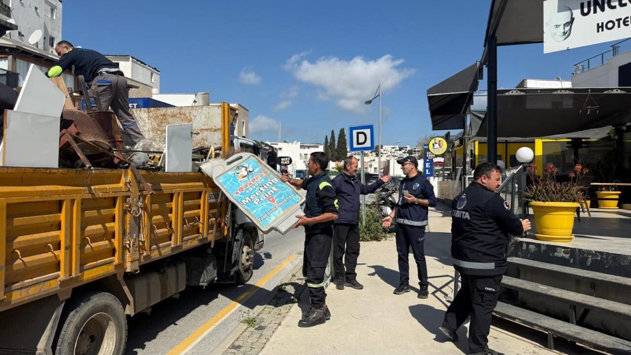 Bodrum’da Kaldırım İşgallerine Müdahale o 12 FB IMG 1775743148494 scaled