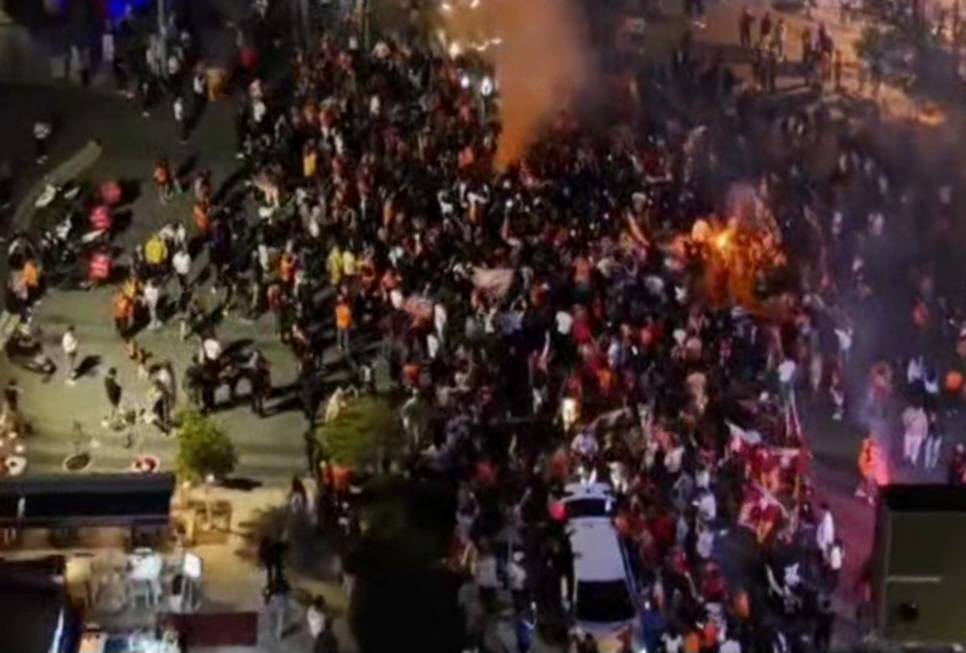 Cimbomluların Şampiyonluk coşkusu 1 Screenshot 20260510 020226 Gallery