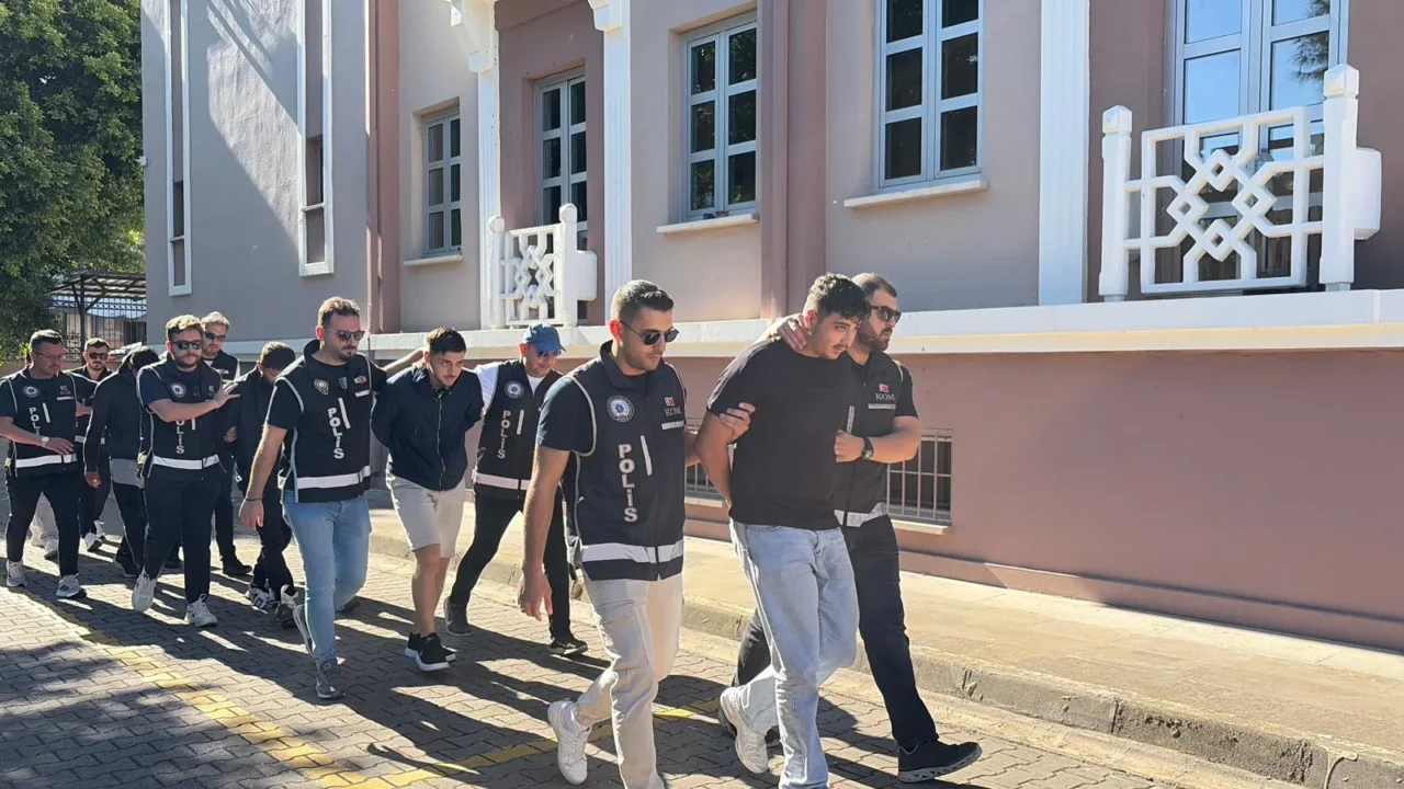 Alim Karaca’ya Saldırıda 4 Şüpheli Adliyeye Sevk Edildi 18 WhatsApp Image 2026 05 26 at 09.37.38 scaled