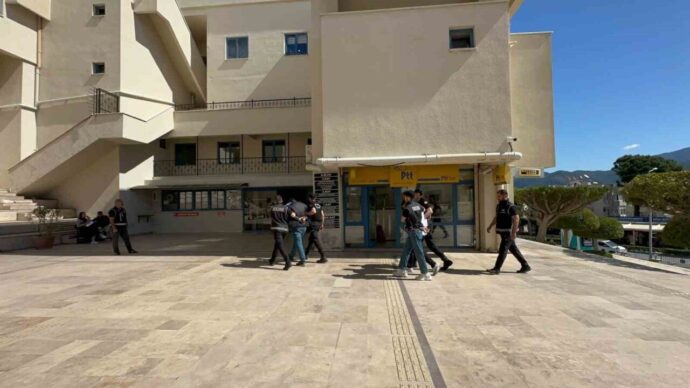 marmariste gozlukcu kursunlamasinin suphelileri adliyeye sevk edildi 2 MCBxkNtL scaled e1778837922604