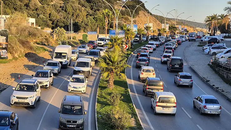 yeni yil trafigi uzun arac kuy 1767097813 8WhjkX