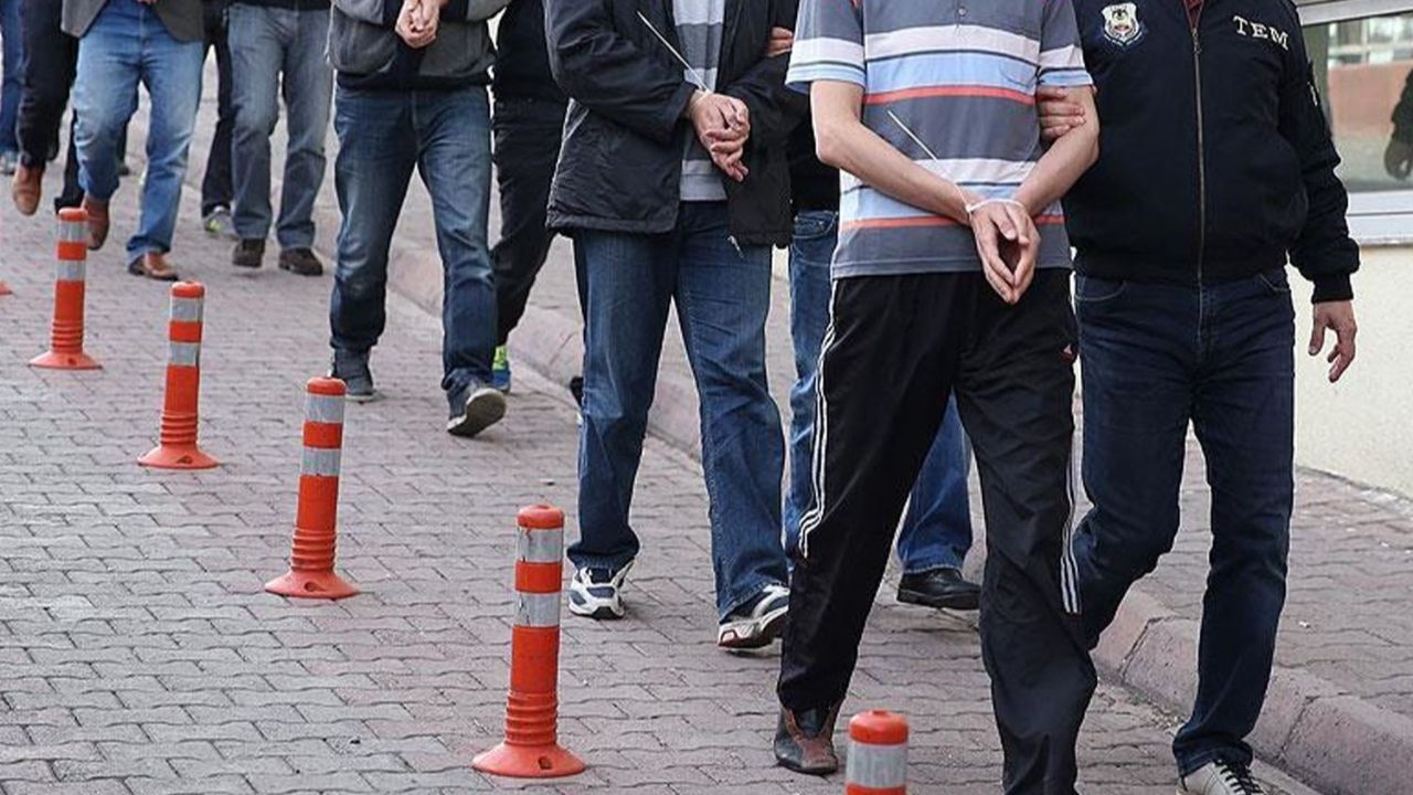 Muğla dahil “39 İlde DEAŞ Operasyonlarda 361 Şüpheli Yakalandı 28 685e46c90fe17 son 2 haftada fetoye yonelik operasyonlarda 361 supheli yakalandi