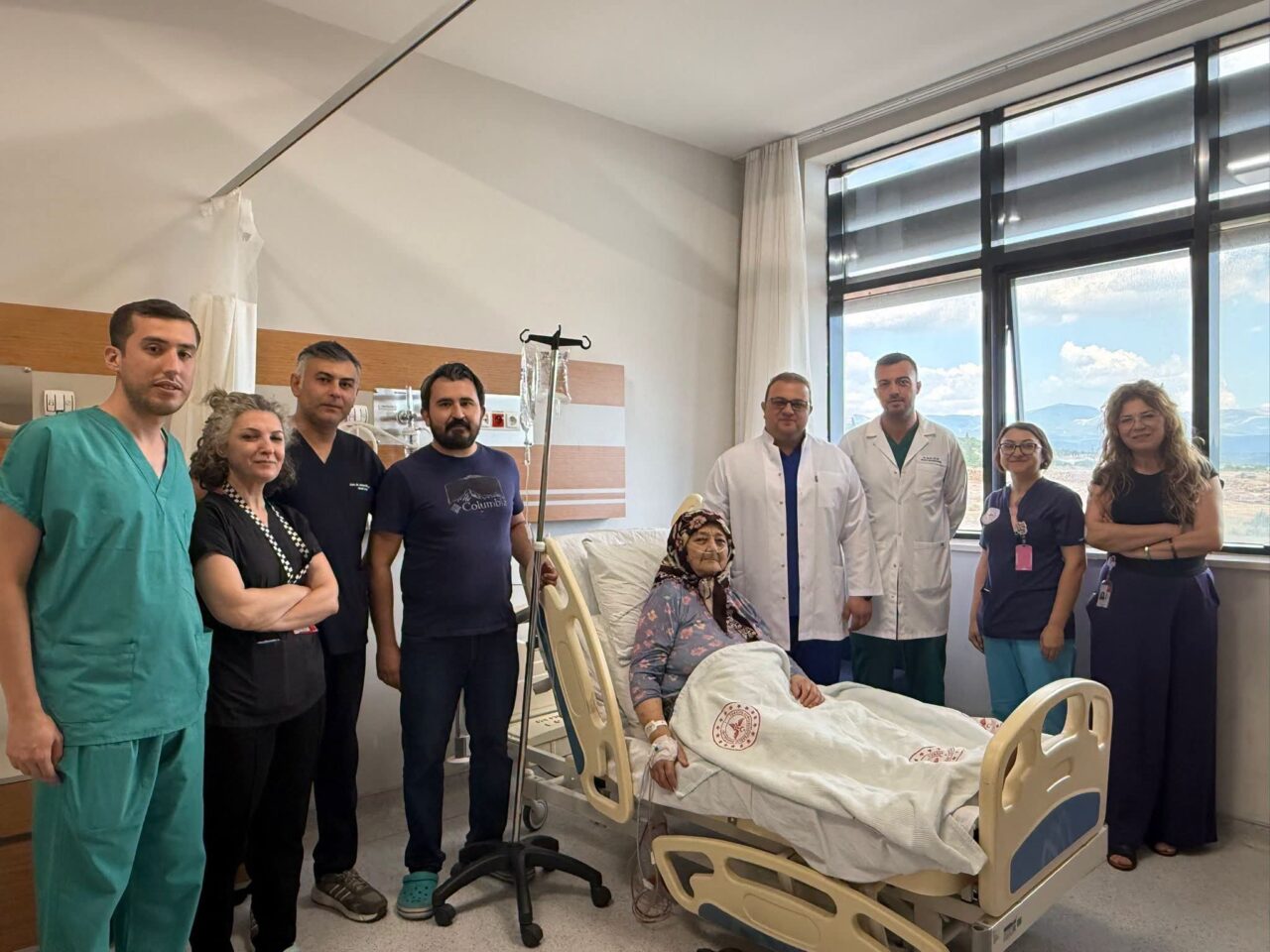 Yüksek Riskli Hastada Spinal-Epidural Anestezi Altında Başarılı Kolektomi 23 FB IMG 1782300127151 scaled
