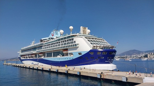 Marella Discovery 1790 İnglilz yolcu ile Bodrum'a geldi 26 f5b78912 8d52 4860 8ff9 18346bdb1db3