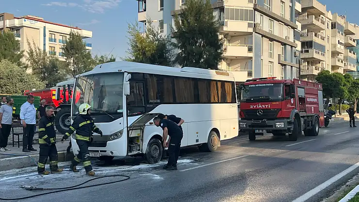 Seyir halindeki otobüs alev aldı 28 milas ta korku dolu anlar seyi 1780945157 NO2PkD