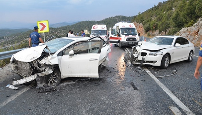 Trafik kazalarında ilk 6 aydaki can kaybı geçen yıla göre yüzde 15,1 azaldı 3 4F3m7b