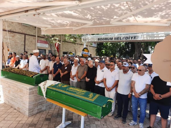 Taksici Adnan abi son yolculuğuna uğurlandı 4 8e7399e5 233b 456b a1f7 35cdd4cb88be scaled e1784459763418