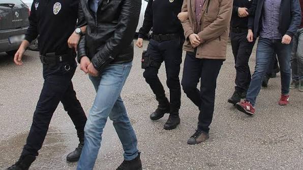 Muğla dahil 13 ilde FETÖ operasyonu 78 şüpheli gözaltına alındı! 4 images 1