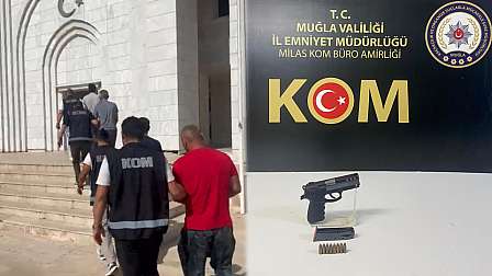 13 milyon 750 bin TL istediler, otomobili kurşunladılar 24 13 milyon 750 bin tl istediler 1786120093 l5OFPX