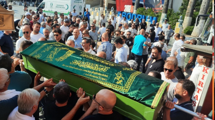 Zafer Çetinel son yolculuğuna uğurlandı 4 6a77089e9f2e72fe009709be 2