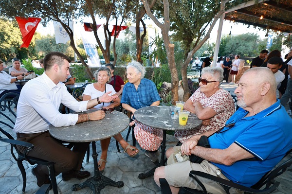 Pînaralti Emekli Kafe Hizmete Açildi 7