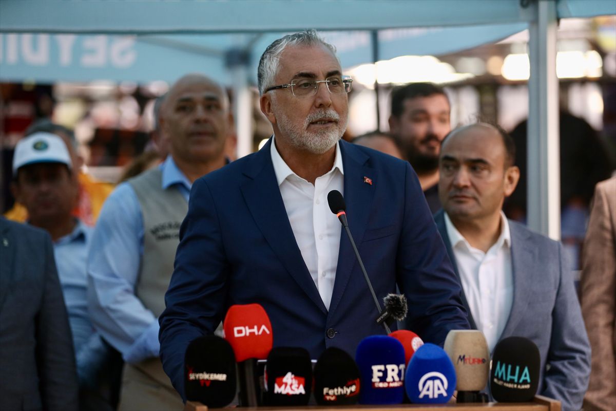 Bakan Işıķhan Muğla 'da ziyaretlerde bulundu 22 bakan isikhan mugla daki 33 yayla seki yagli 20150344 amp