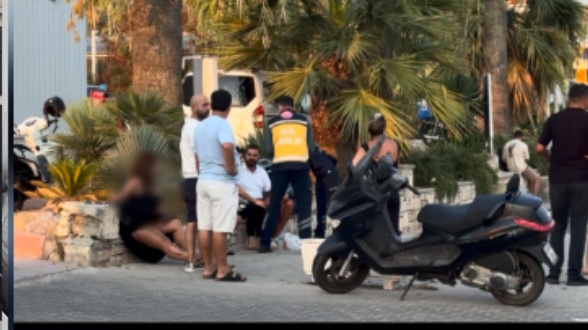 Yola Dökülen Yağ Kazaya Neden Oldu: 5 Yaralı 1 images 1 10