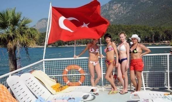 Muğla'ya gelen İngiliz turist sayısında büyük düşüş 31 images 1 14