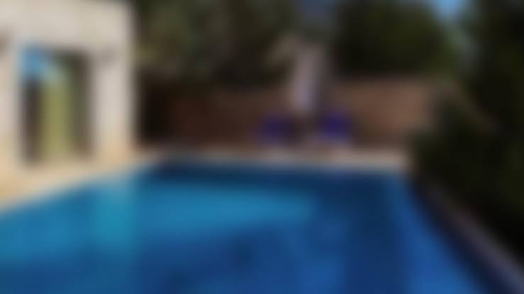 Villanın havuzunda fenalaşan Amerikalı hayatını kaybetti 24 images 13