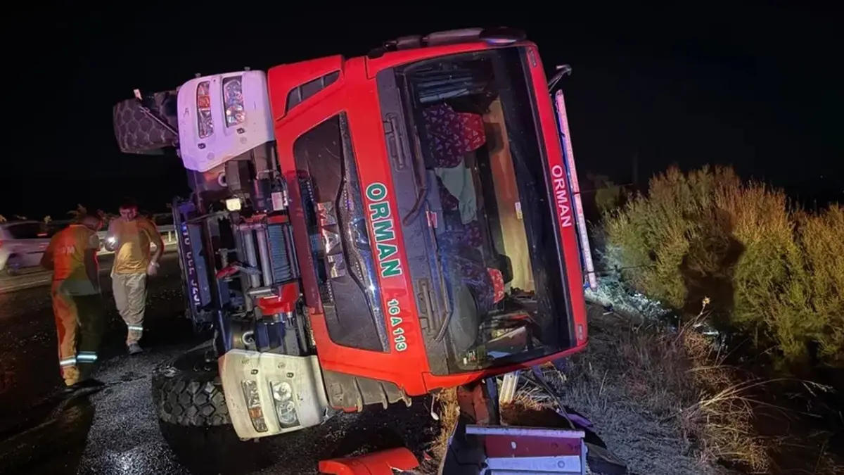 mugladaki yangindan donen arazoz devrildi 5 orman iscisi yarali 78e27f5