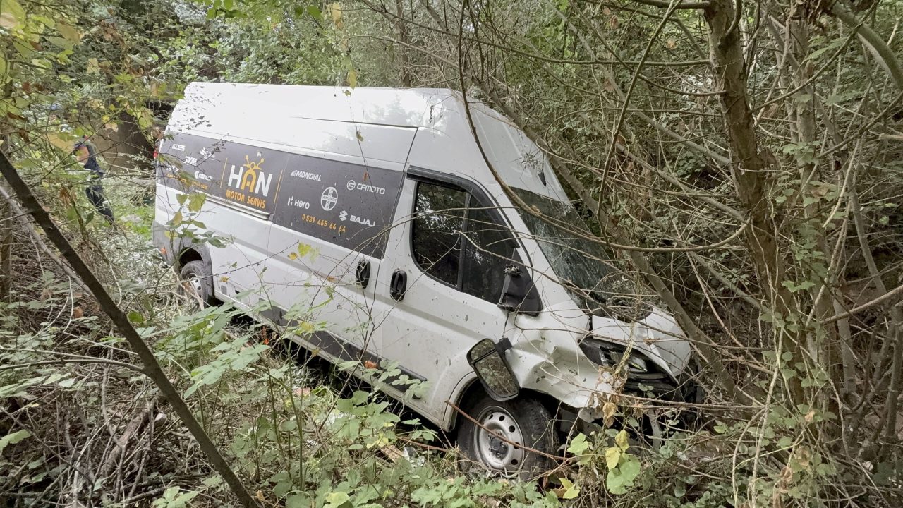 Kazada hayatını kaybeden Yagmur son yolculuğuna uğurlandı 21 samsunda korkutan kaza minibus sarampole yuvarlandi 1 scaled