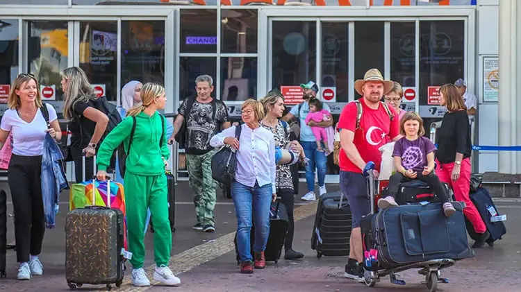 Muğla’ya gelen yabancı turist sayısında düşüş 24 686625004f48e04bf4d6c71a