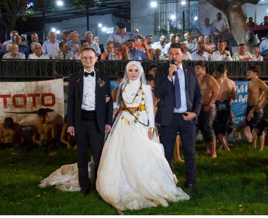 MİLYONLUK TAKILARLA KAYBOLDUĞU ÖNE SÜRÜLEN GELİN ARANIYOR 3 FB IMG 1788529933897