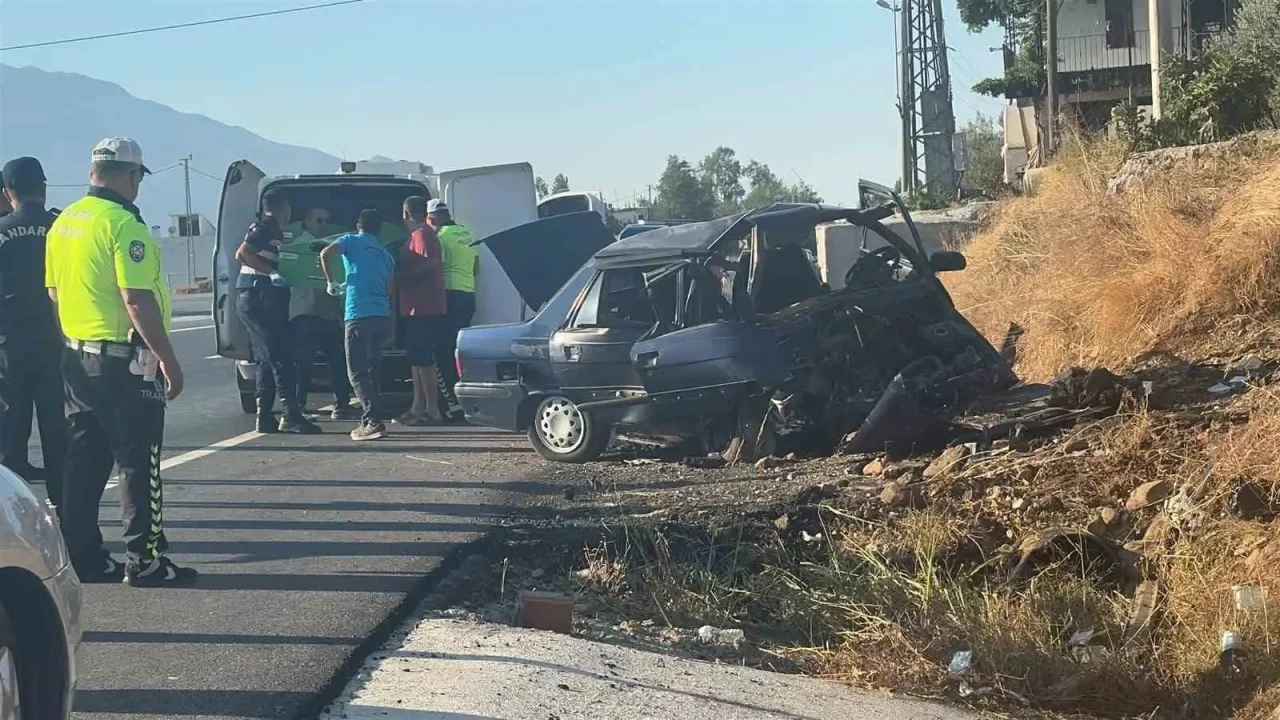 Otomobil yoldan çıktı: 2 ölü 24 muglada feci kaza otomobil yoldan cikti 2 olu 4a5e4b322699 scaled
