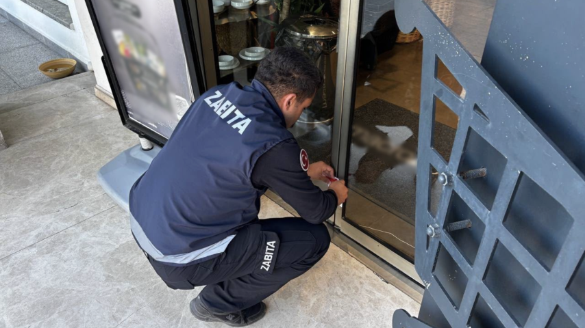 Bodrum’da Halk Sağlığını Tehdit Eden 8 İşletmeye Kapatma Cezası 2 Bodrumda Halk Sagligini Tehdit Eden 8 Isletmeye Kapatma Cezasi 9