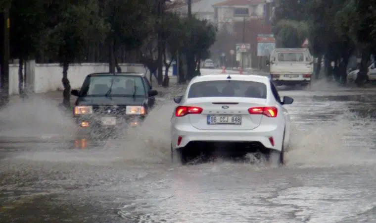 MUĞLA ÇEVRELERİNDE BEKLENEN KUVVETLİ YAĞIŞLARA DİKKAT 2 kapak 170538