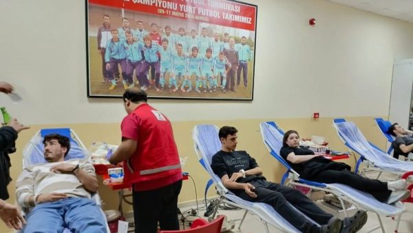 Muğla’dan Kan Bağışında Rekor: 191 Ünite Kan Bağışıyla Türkiye Birinciliği 27 mugladan kan bagisinda turkiye rekoru 191 unite kan toplandi 1795839766 e1791989097496