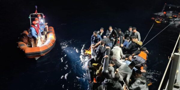 Sahil Güvenlik Muğla'da Yunanistan'ın Geri Ittiği 2 Bin 945 Kişiyi Kurtardı 19 370d31d0b4be38cc729952256c303b23 e1642022681214