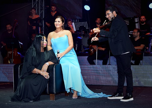 Si̇bel Can’a Bülent Ersoy’dan Büyük Sürpri̇z! 1 4 9