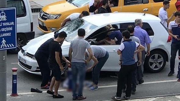 Ünlü Profesör Kazada Hayatını Kaybetti 10 5af1bc440f25440ec457f905