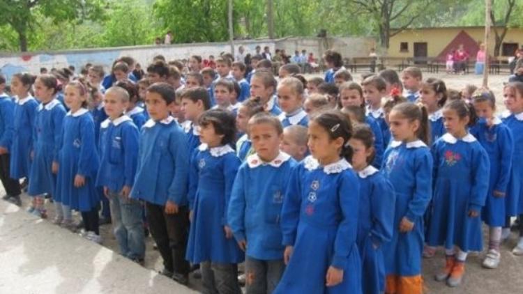 Danıştay "Öğrenci Andı"Nı Kaldıran Yönetmelik Hükmünü Iptal Etti. 1 5bc8bf9d67b0a925083474bd
