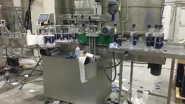 Sirke Fabrikasında 25 Ton Sahte Votka Ele Geçirildi; 8 Gözaltı 13 5c0e9114eb10bb3c8ca6101a