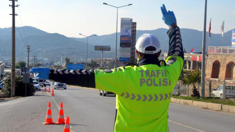 İçişleri Bakanlığı'ndan Kısıtlama Öncesi Saat Ve Trafik Uyarısı 5 5fc7b54d2269a214744bba11