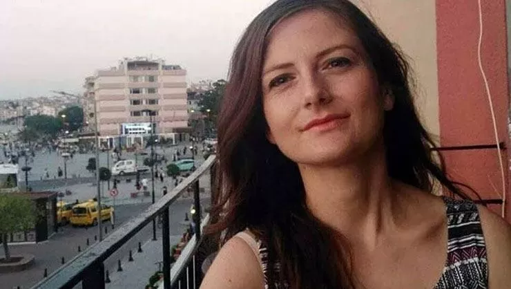 Denize Atlayarak Yaşamına Son Veren Ögretmenin Ailesine Son Sözleri Yürek Yaktı! 11 61431c00ae298b65e8e58477