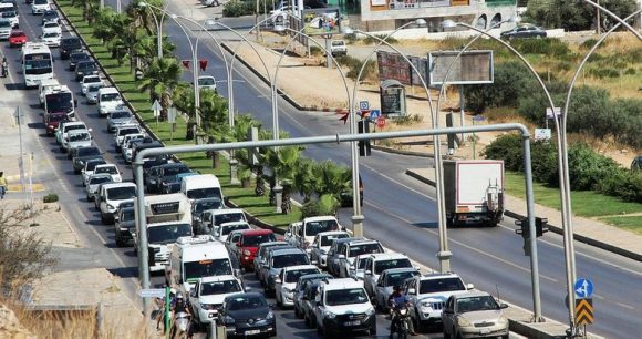 Muğla'da Trafiğe Kayıtlı Toplam Araç Sayısı 492 Bin 145’ 3 780x411 bodrumda trafik durdu sahiller doldu 1534586695344 e1543911679639