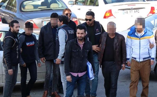 Batan Teknede 1 Kaçağın Ölümüne 3 Tutuklama 11 86af6c4ee2b0d196a088bc45550baedd