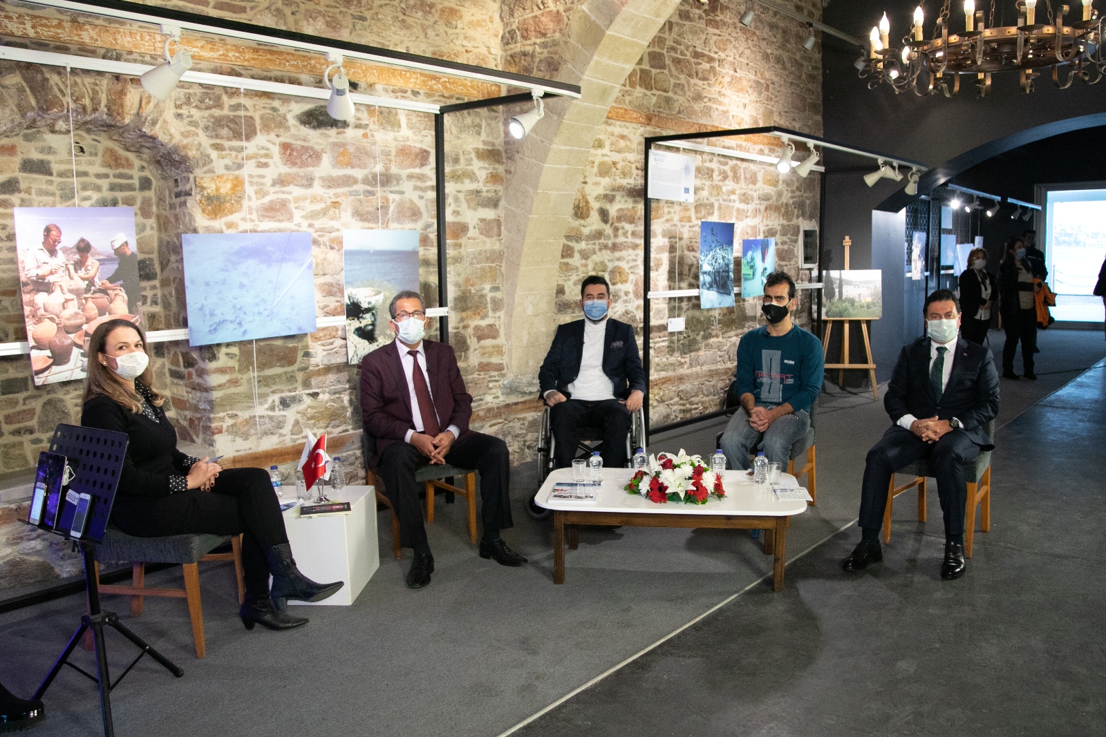 Başkan Aras: "Bodrum'un Her Alanini 'Eri̇şi̇lebi̇li̇r' Kilmak İçi̇n Çalişmaliyiz" 1 BAsKAN ARAS BODRUMUN HER ALANINI ERisiLEBiLiR KILMAK iciN cALIsMALIYIZ1