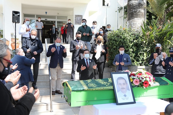 Salih Dalka Son Yolculuğuna Uğurlandı 1 BELEDIYEDEN EMEKLI ZABITA KOMISERI ICIN SON GOREV 2
