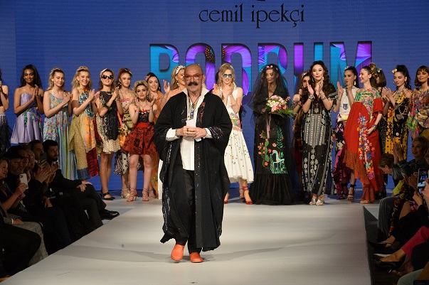 Cemil Ipekci Defile 6